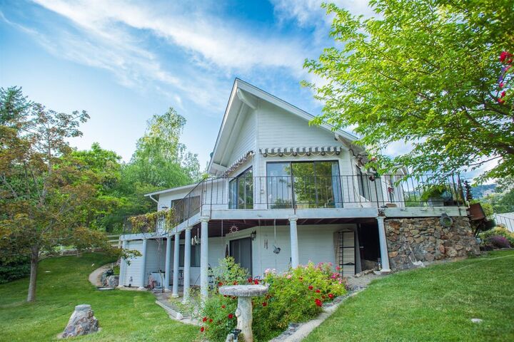 13416 Highway 234  Gold Hill OR 97525 photo