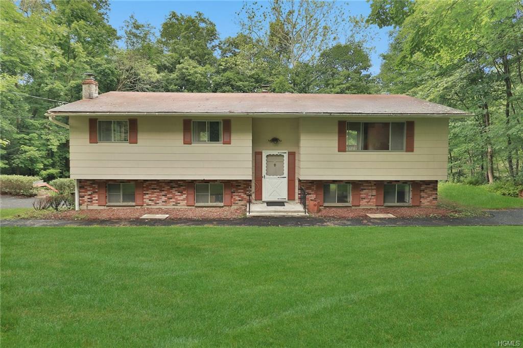 Property Photo:  24 Rancho Drive  NY 10567 