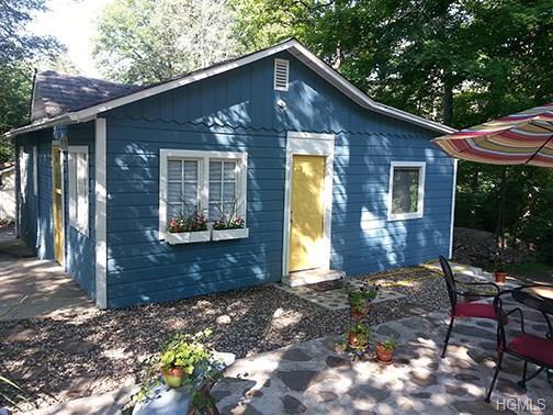 Property Photo:  8 Midwood Terrace  NY 10950 
