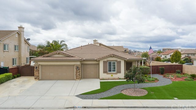 28735 Keri Lynn Avenue  Murrieta CA 92563 photo