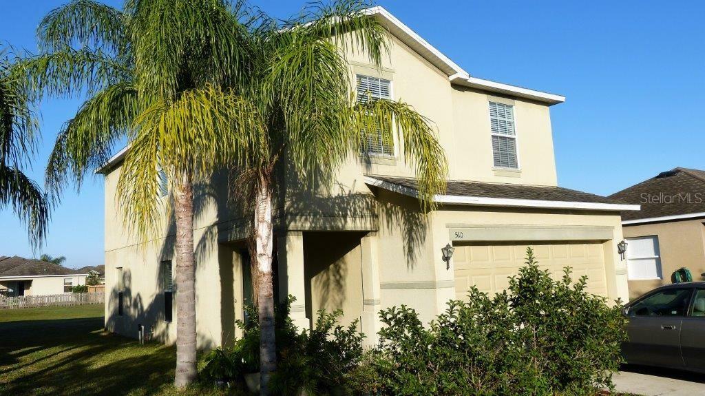 Property Photo: 510 Laguna Mill Drive FL 33570