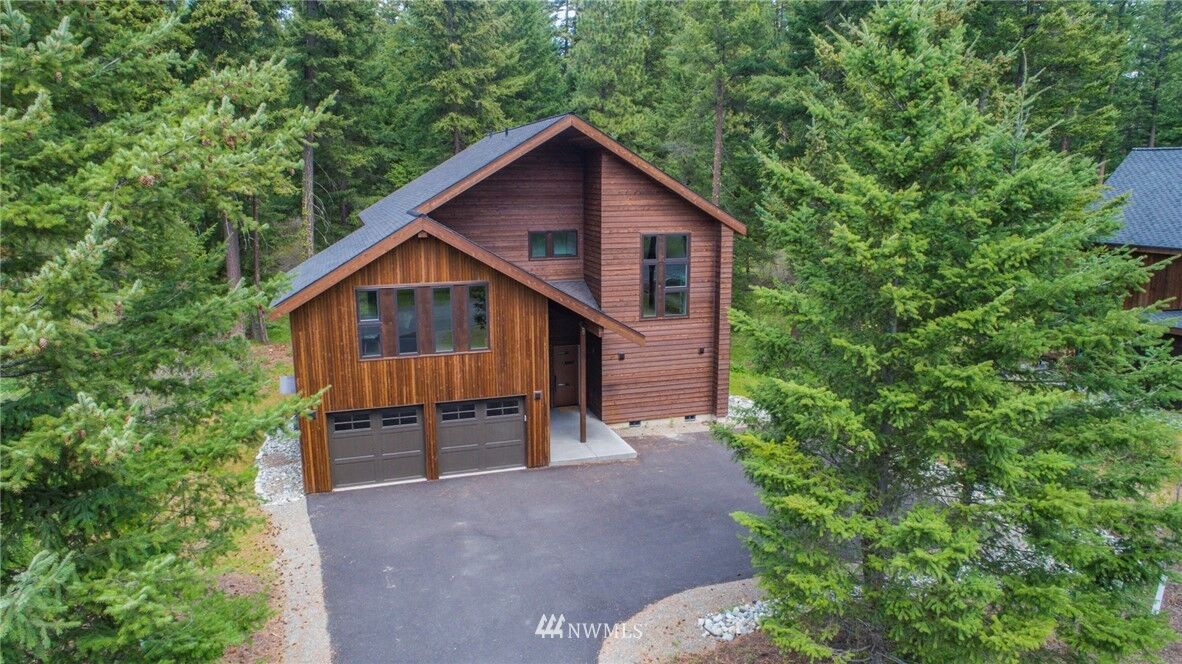 Property Photo: 71 Ocean Spray Court WA 98922