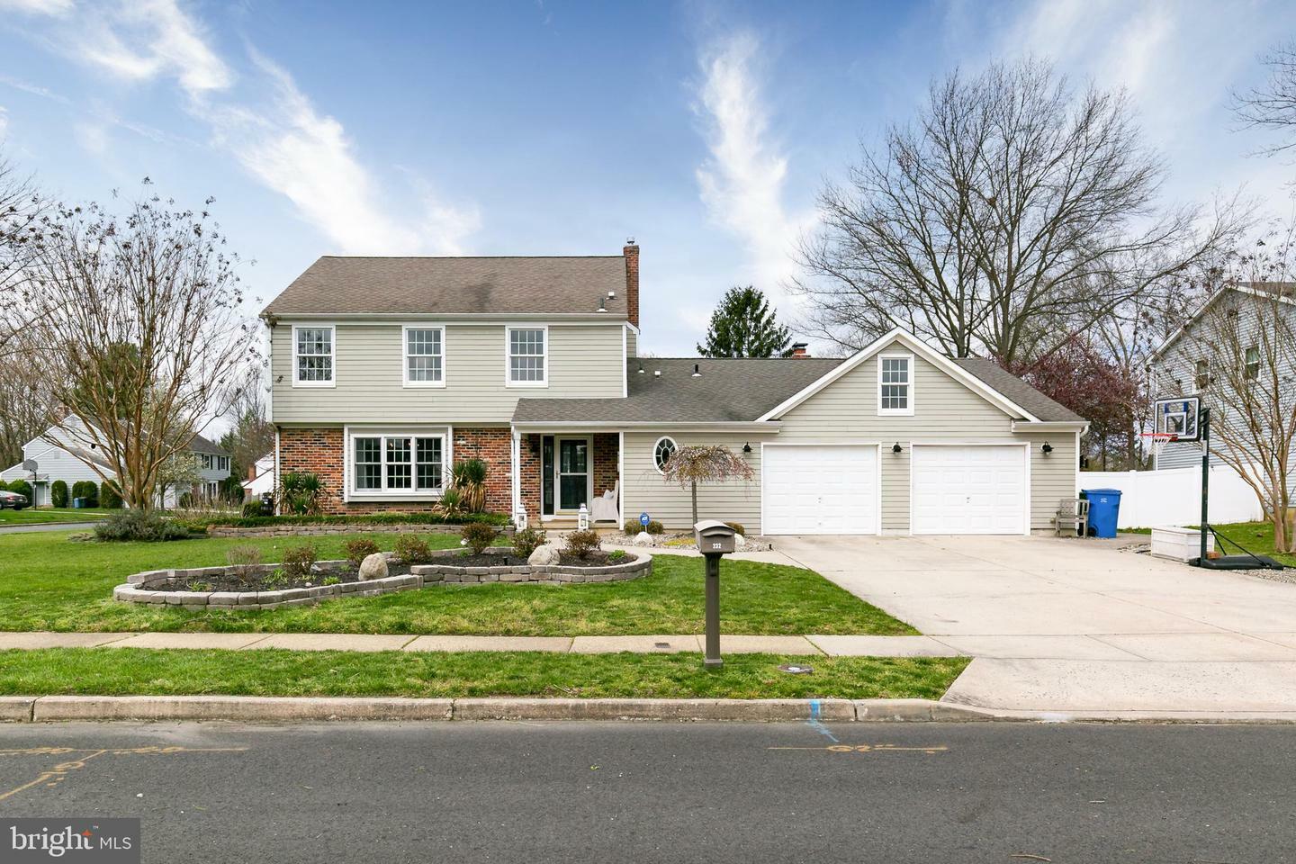 Property Photo:  232 Hadleigh Drive  NJ 08003 