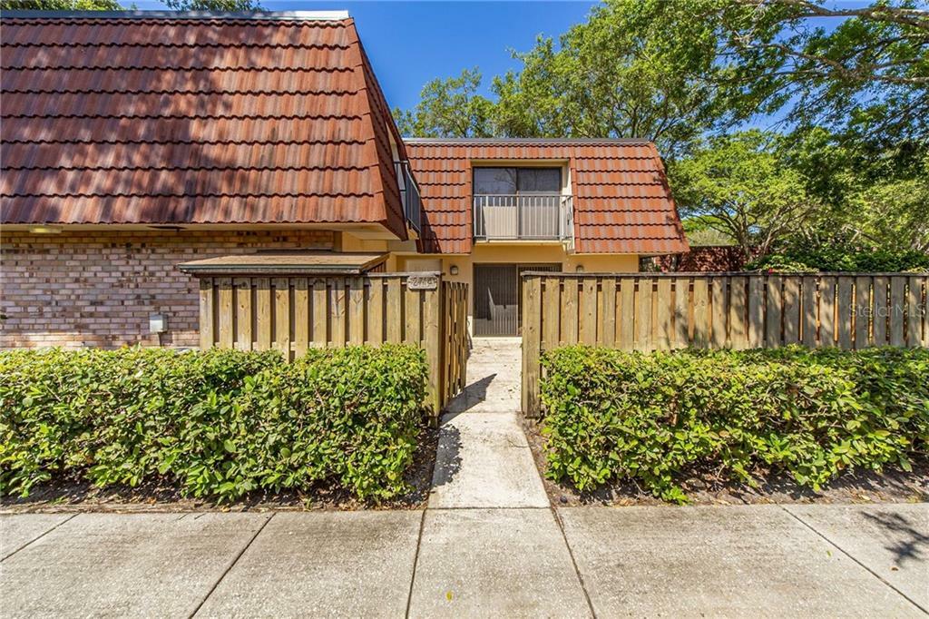 Property Photo: 2714 3rd Court FL 34684