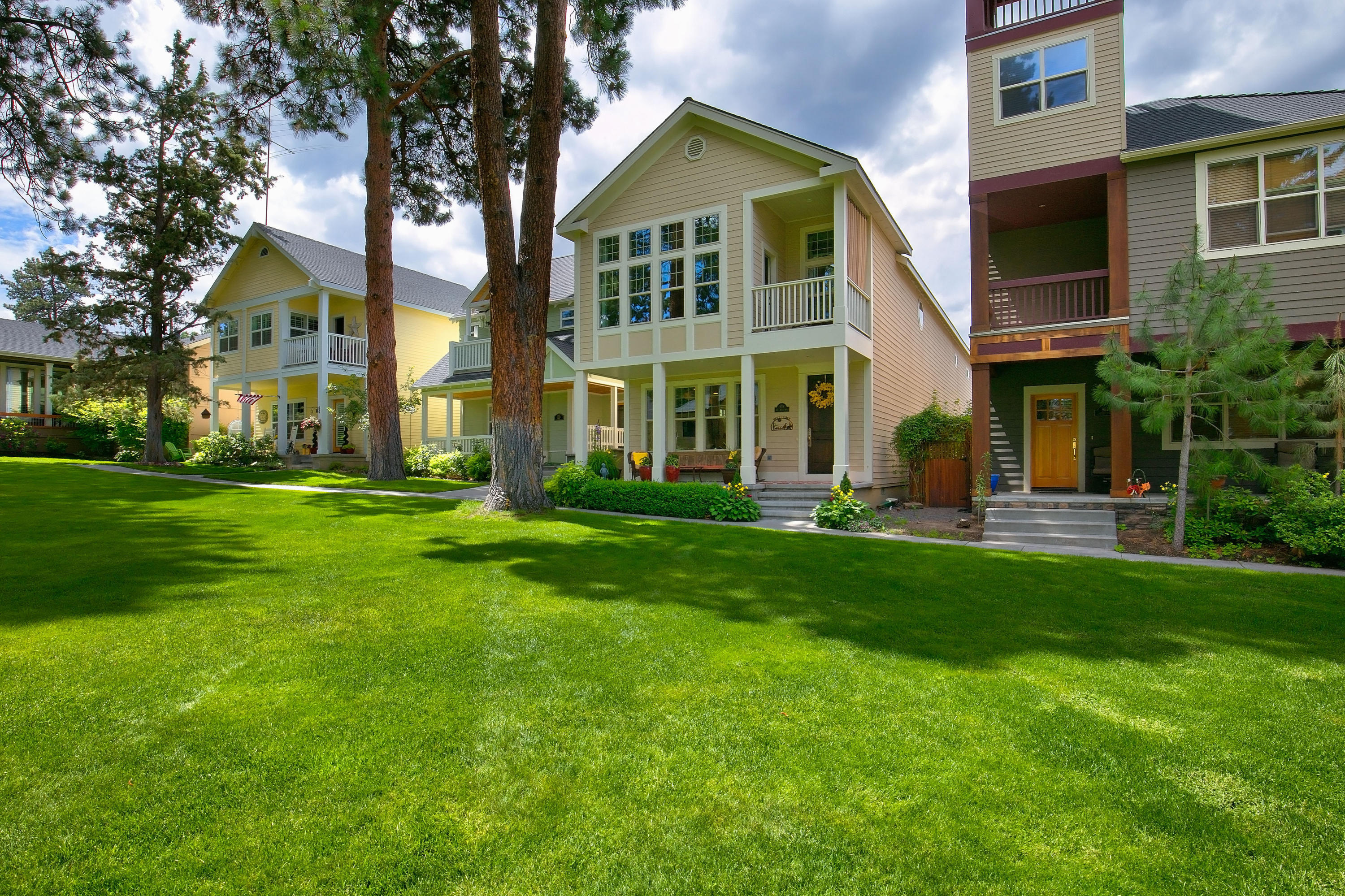 Property Photo: 959 NE Wiest Way OR 97701