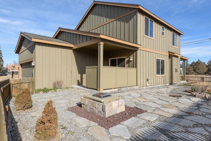 61847 SE 27th Street  Bend OR 97702 photo