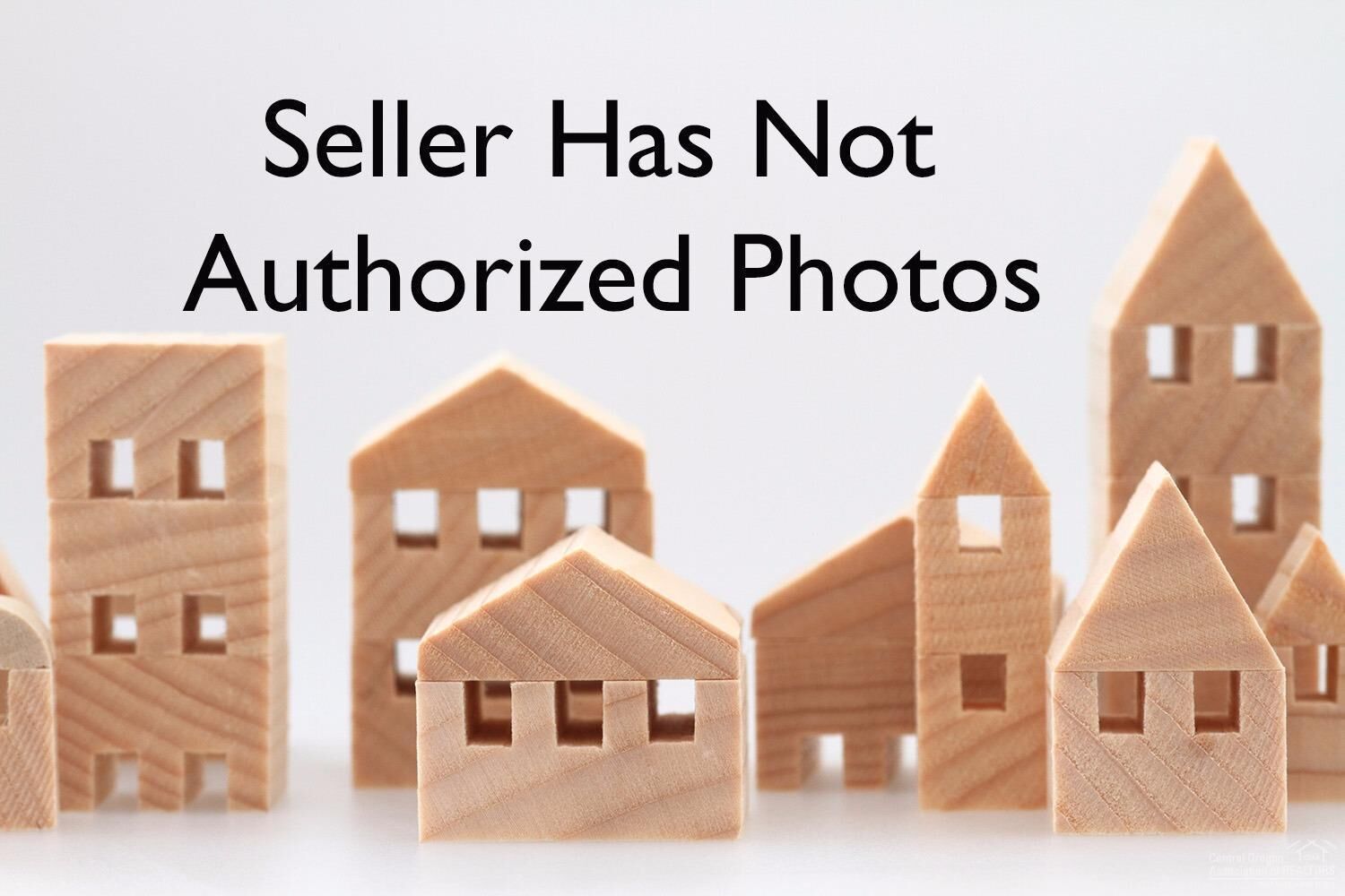 Property Photo:  20813 Cross Court  OR 97701 