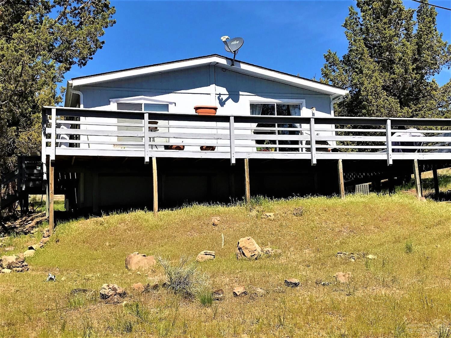 Property Photo: 9199 SW Panorama Road OR 97760