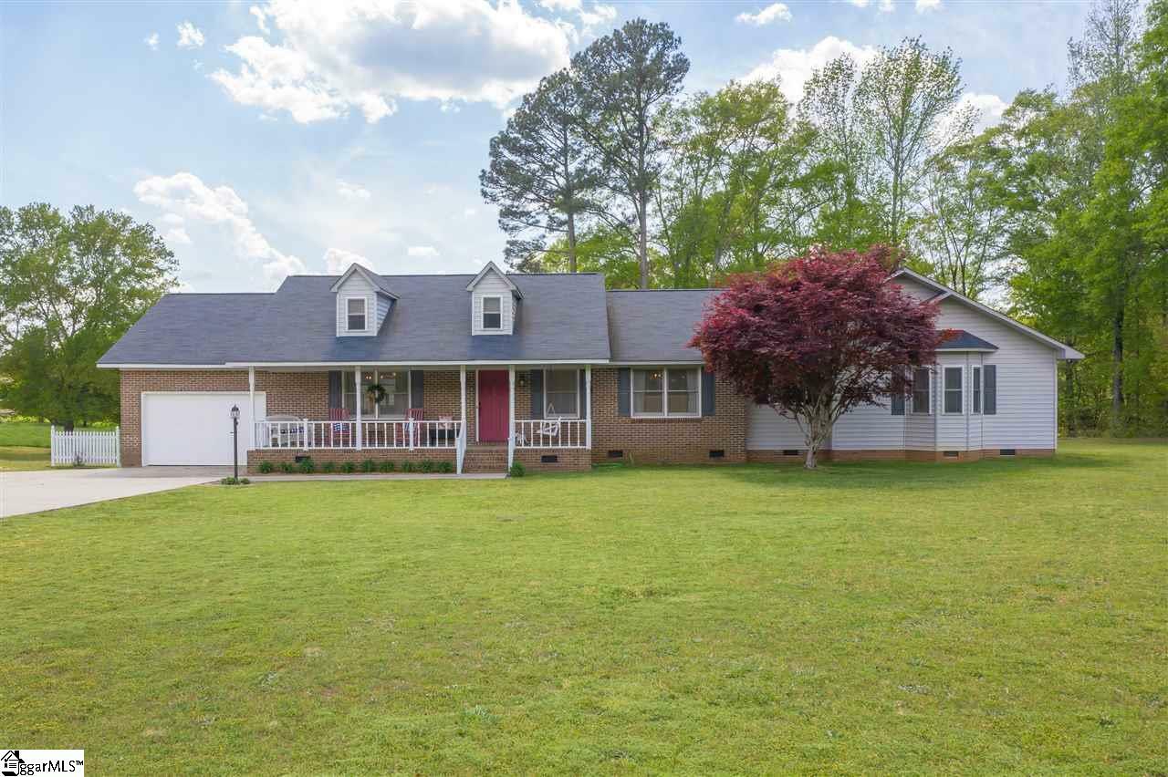 Property Photo:  4407 Buffalo West Springs Highway  SC 29353 