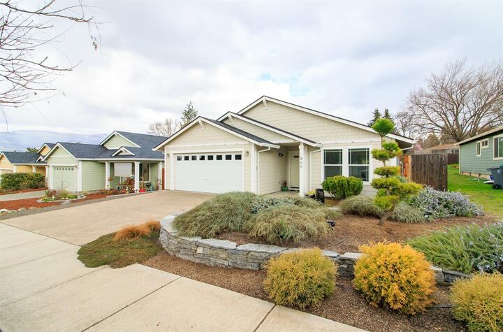 866 Faith Avenue  Ashland OR 97520 photo