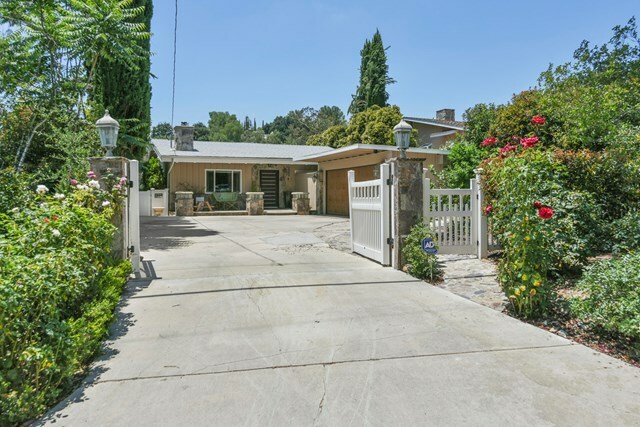 Property Photo:  5725 Colodny Drive  CA 91301 