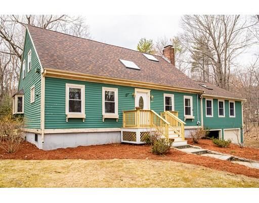 Property Photo:  37 Lake Dr West  MA 01473 