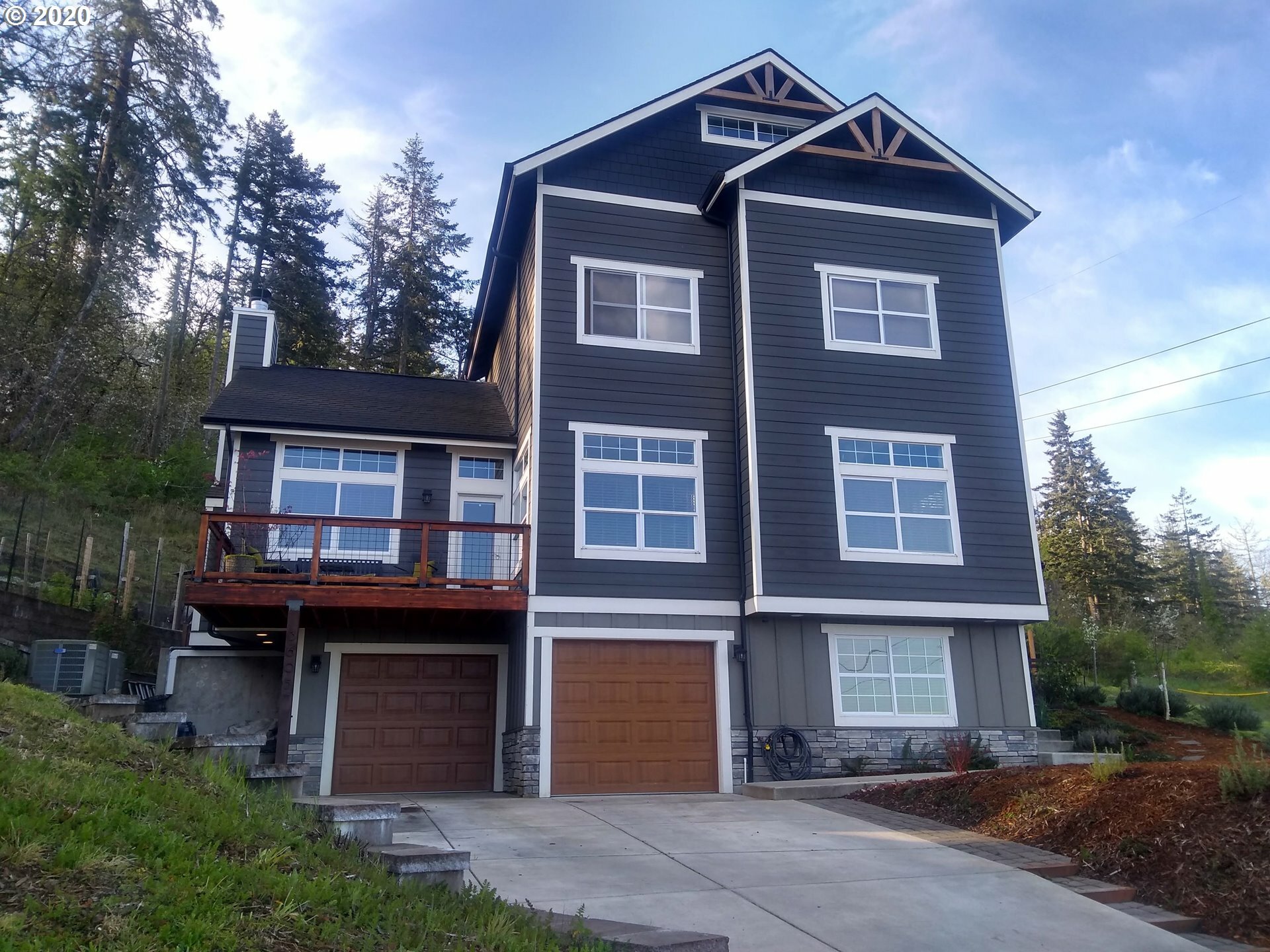 Property Photo:  3605 Snowberry Rd  OR 97403 