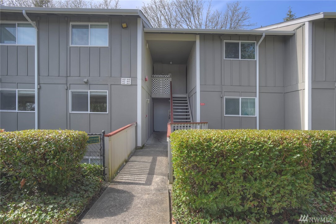 Property Photo:  3206  Pine Road A-7  WA 98310 