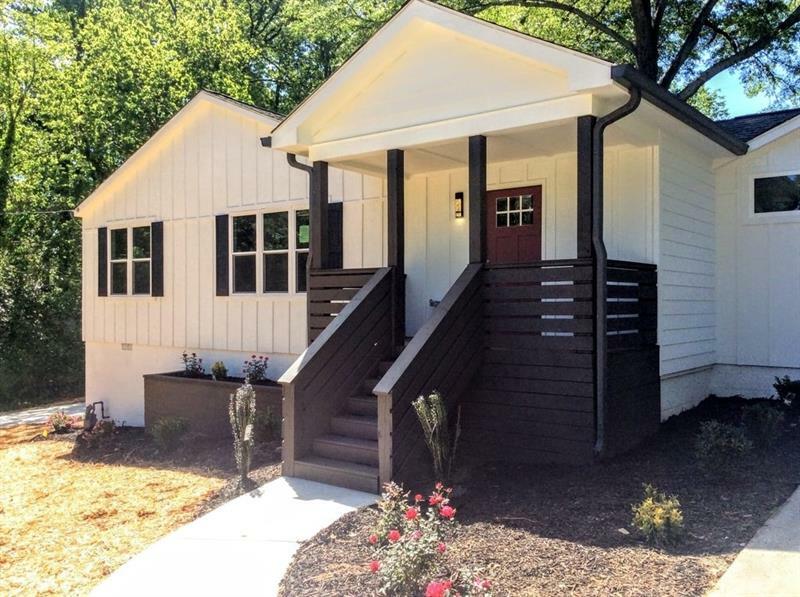 Property Photo: 2573 Joyce Avenue 30032