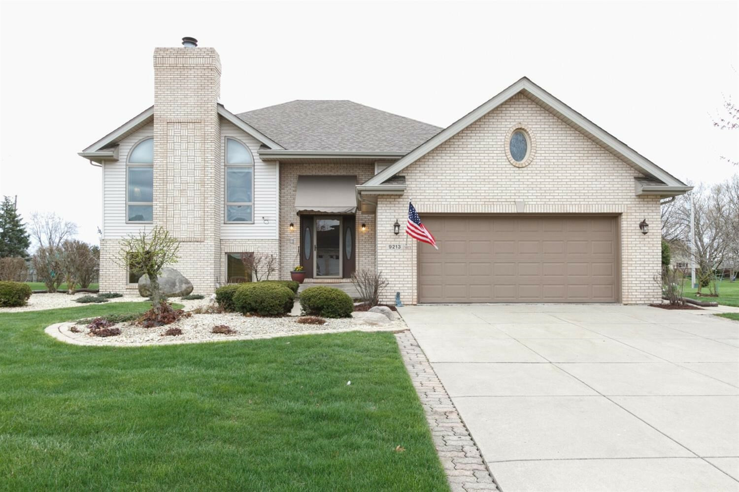 Property Photo: 9213 W Maplewood Street IN 46373
