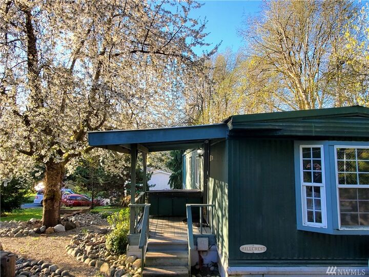 Property Photo:  41 NE Davey Jones Court  WA 98528 