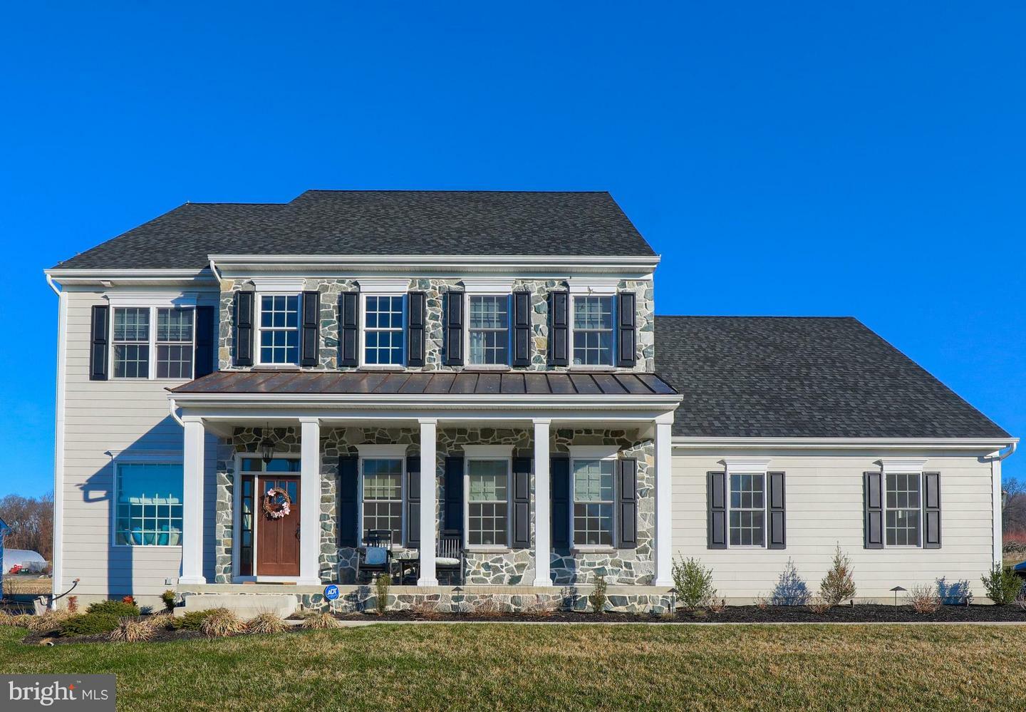Property Photo: 437 E Delp Road PA 17601