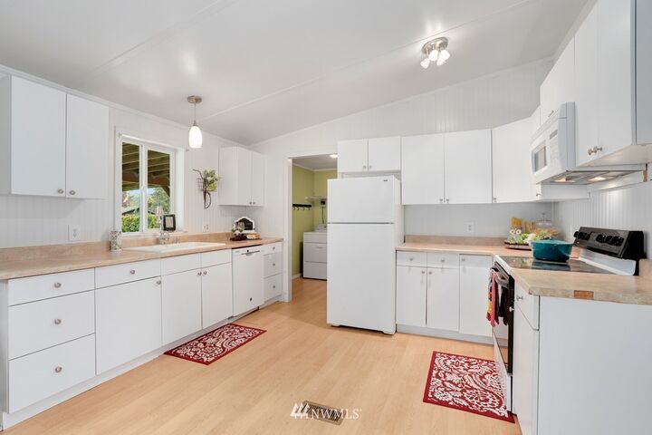 Property Photo:  231 3rd Street  WA 98251 