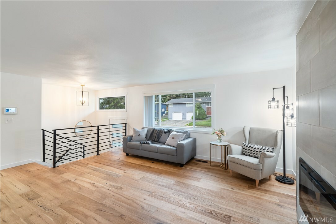Property Photo:  12335 SE 158th St  WA 98058 