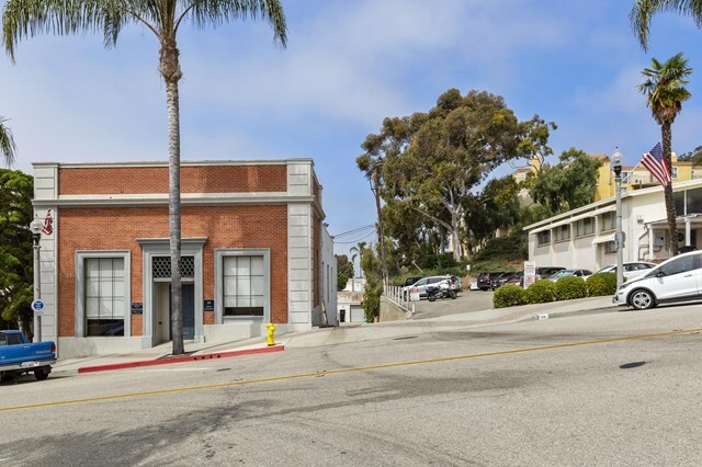 Property Photo:  California Street  CA 93001 