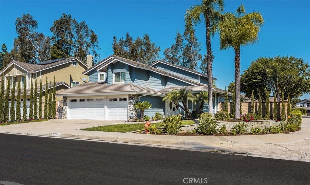 Property Photo: 7739 E Knollwood Drive CA 92869