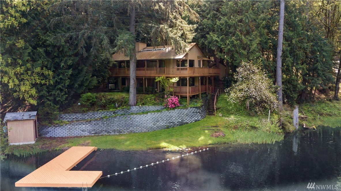 Property Photo: 3039 E Ames Lake Drive NE WA 98053