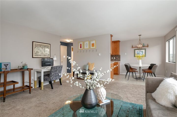Property Photo: 6110 24th Avenue NW 205 WA 98107