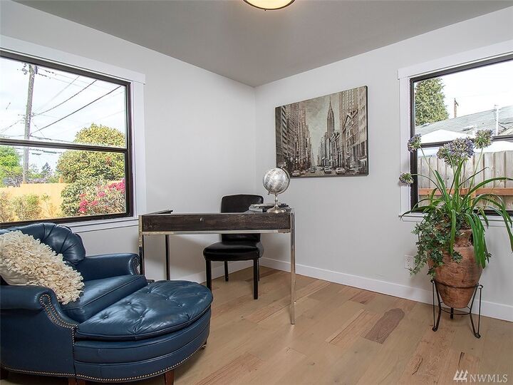 Property Photo:  9209  32nd Ave  SW  WA 98126 