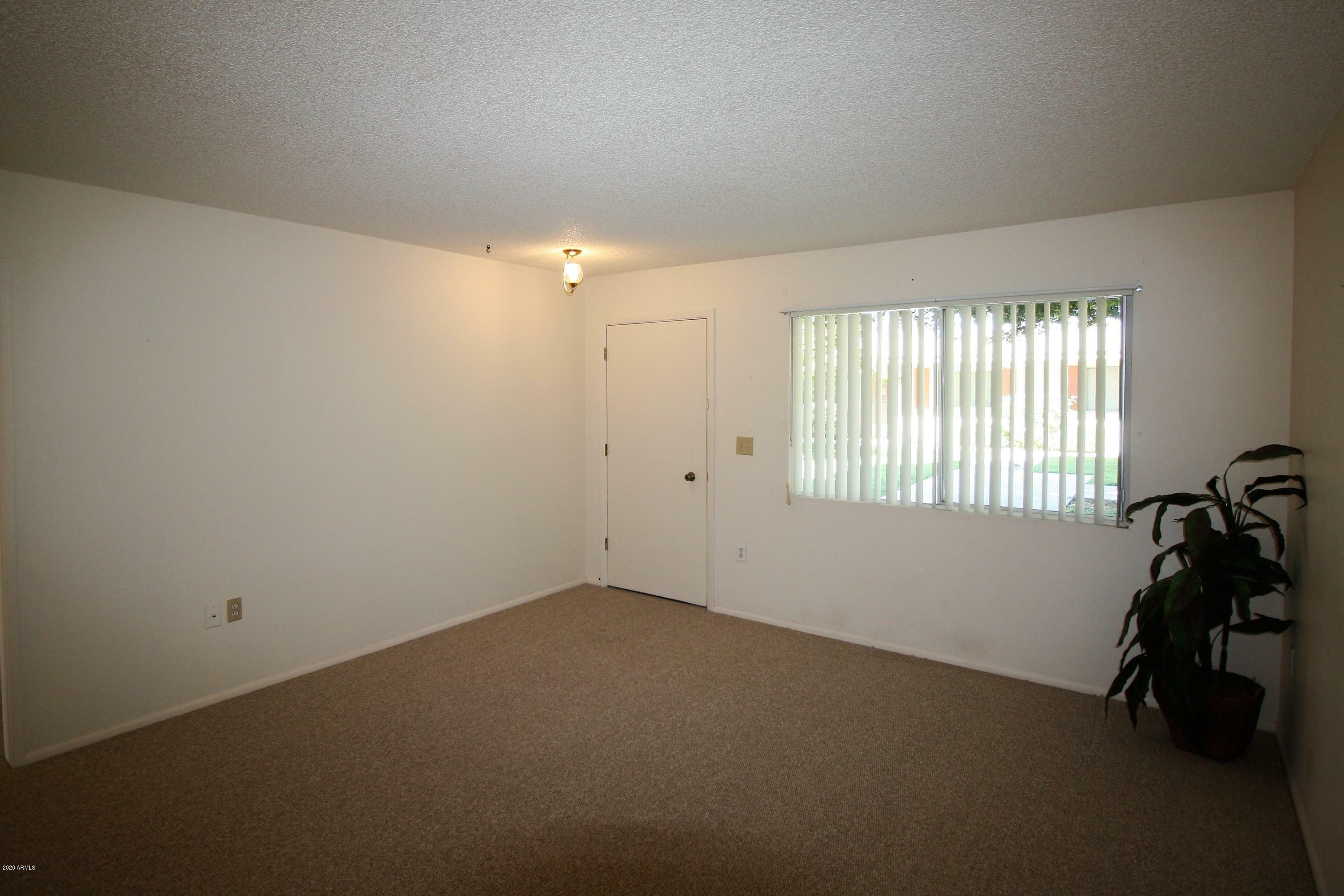 Property Photo: 10521 W Coggins Drive AZ 85351