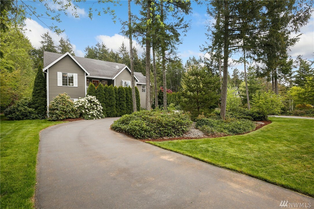 Property Photo: 7936 Crystal Manor Lane NW WA 98383