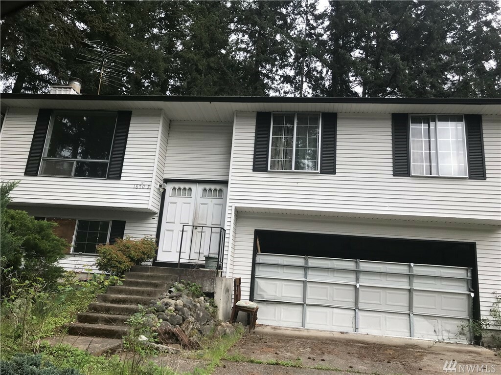 Property Photo:  18705 SE 265th St  WA 98042 