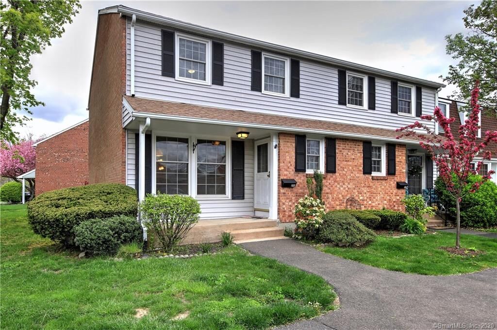 Property Photo:  188 Penn Common 188  CT 06460 