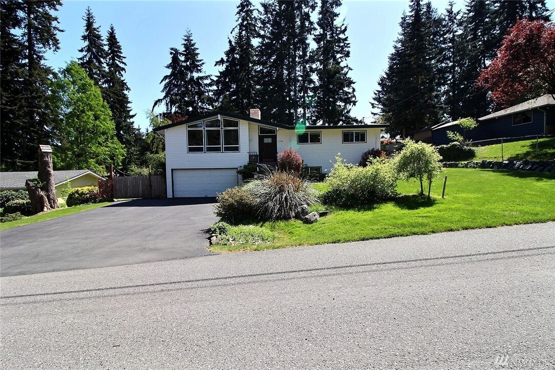 Property Photo: 2728 90th St SE WA 98208