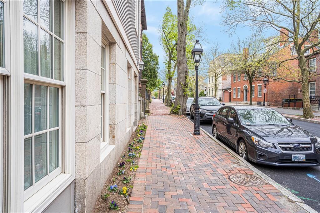 Property Photo:  277 Benefit St, Unit#1  RI 02903 