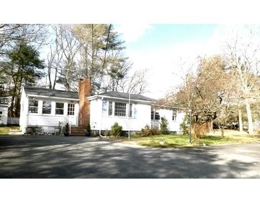 Property Photo: 6 Newport Ln MA 02052
