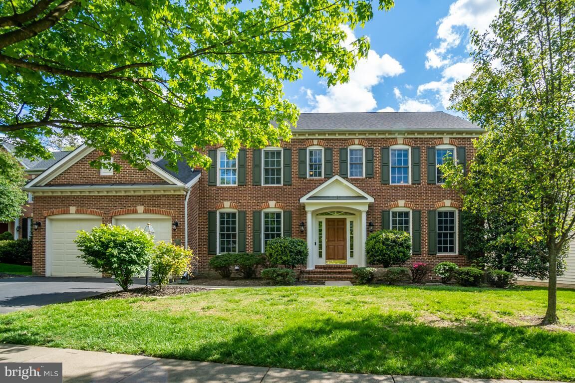 Property Photo:  26022 Glasgow Drive  VA 20152 