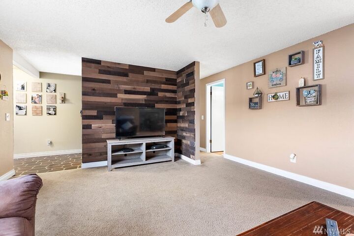 Property Photo:  636 NW Fairhaven Drive  WA 98277 