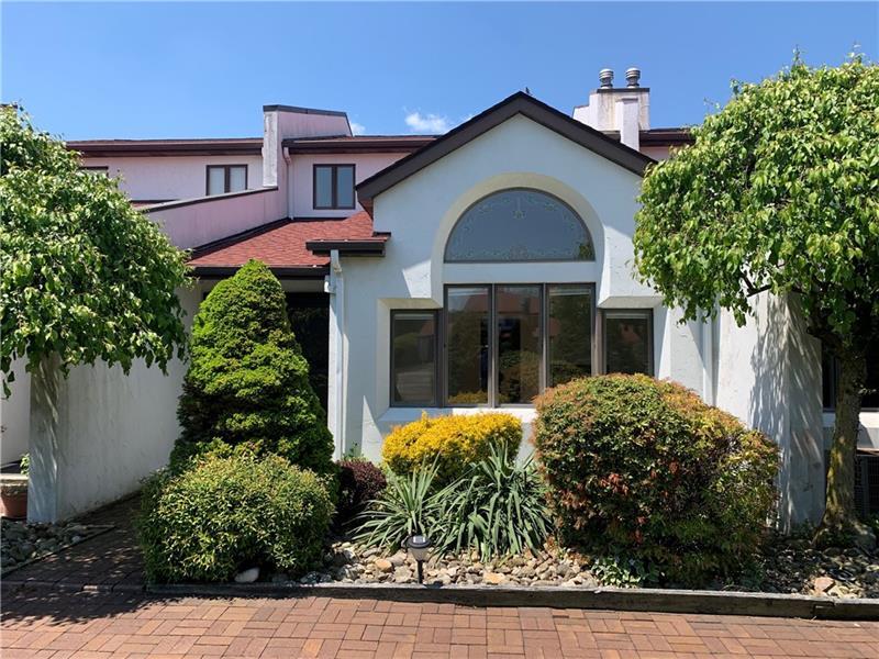 Property Photo: 503 Casa Vita PA 15601