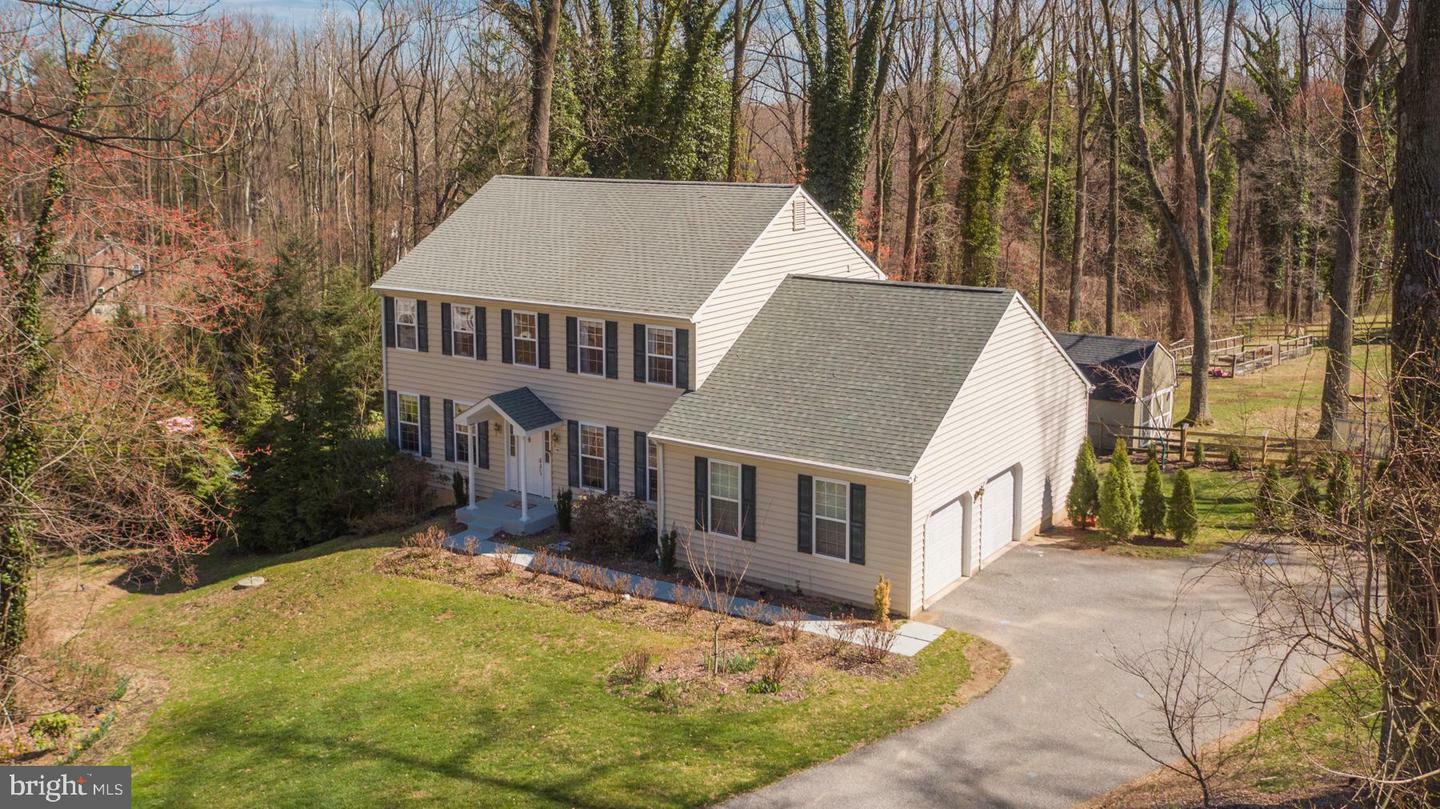 Property Photo: 467 Woodcrest Lane PA 19063