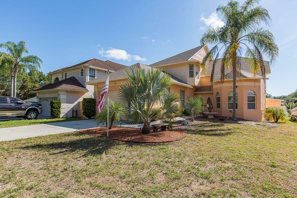 Property Photo:  1426 Flotilla Drive  FL 34690 