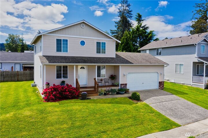 Property Photo:  1311 37th Street  WA 98221 