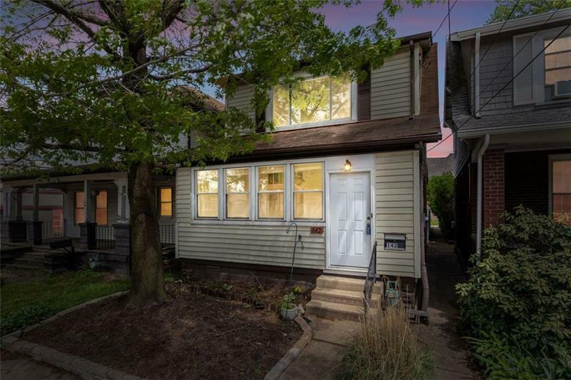 Property Photo:  142 2nd Street  PA 15225 