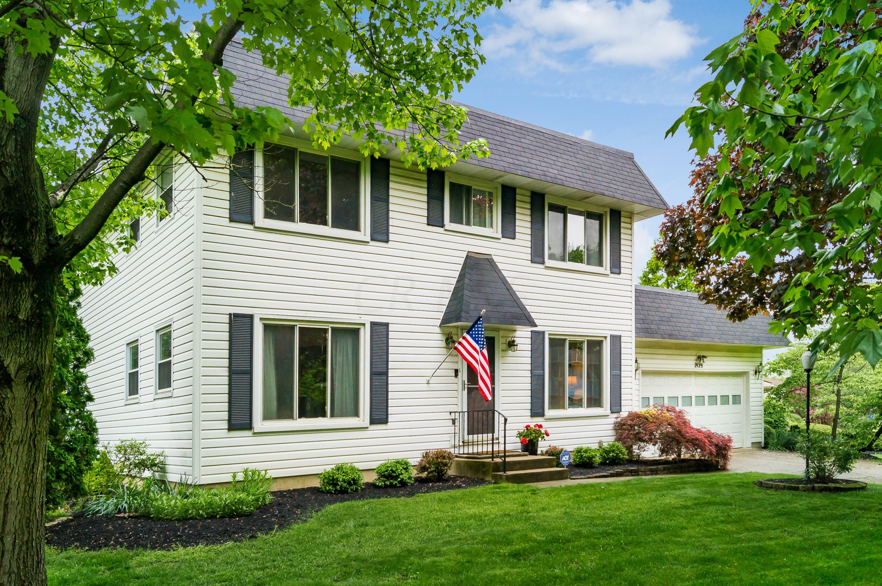 2128 Nobleshire Road  Columbus OH 43229 photo