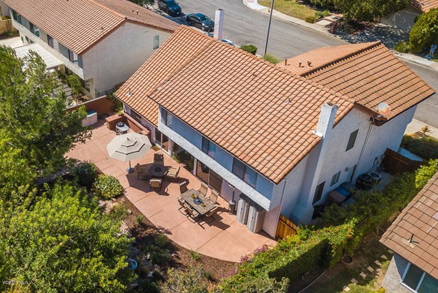 Property Photo:  282 Hunters Point Drive  CA 91361 