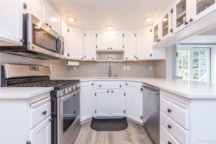 Property Photo: 519 Harvard Avenue WA 98466