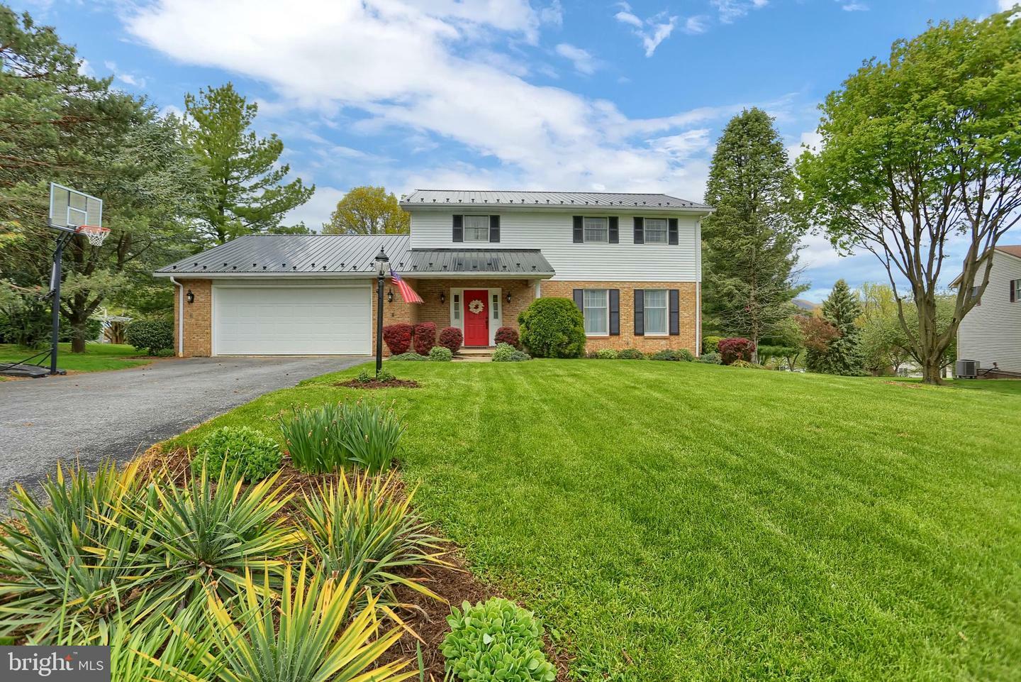 Property Photo:  11709 Dellwood Drive  PA 17268 