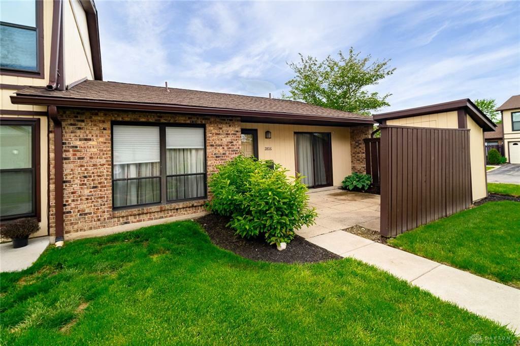 Property Photo: 2806 Foxwood Court OH 45342