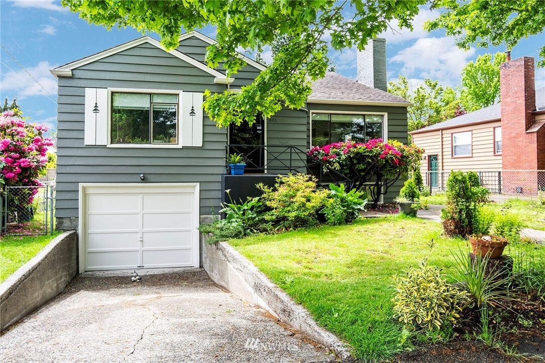 Property Photo: 613 NW 80th Street WA 98117