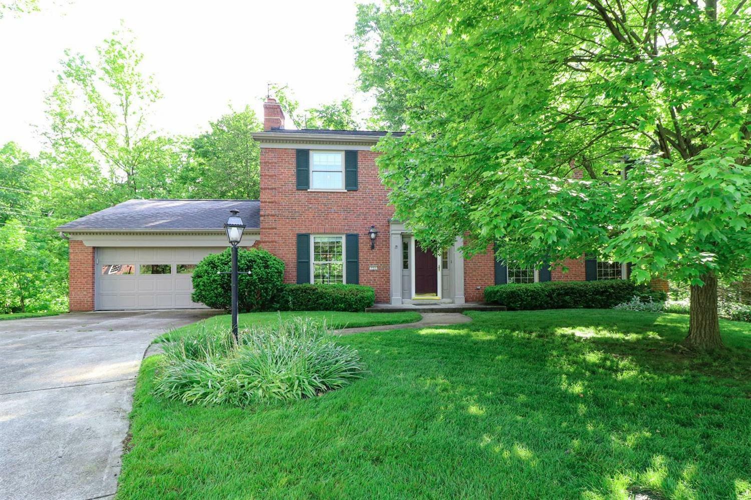 Property Photo:  752 Woodfield Dr  OH 45231 